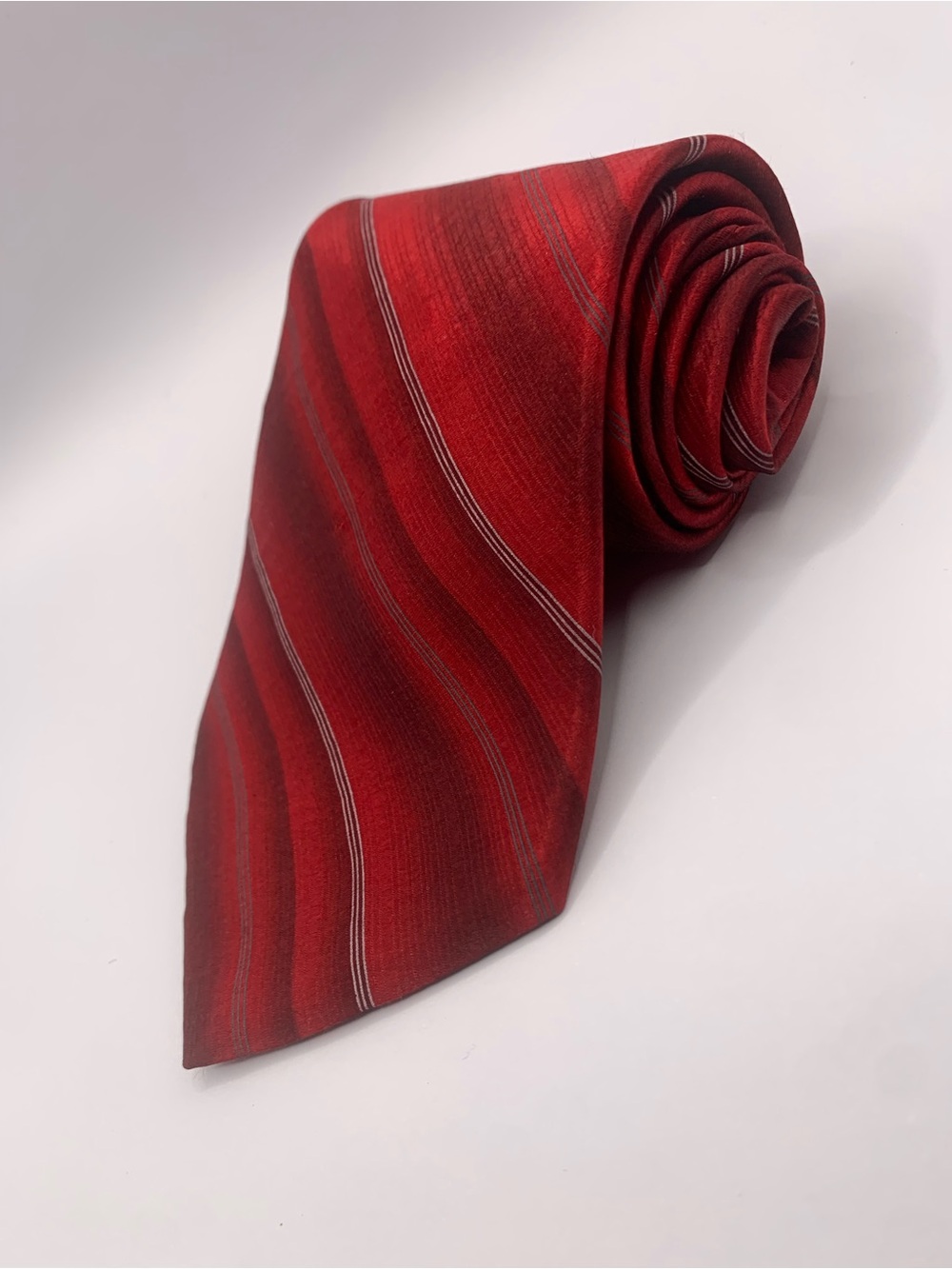 Puritan NWOT Red Striped Men's Tie with Subtle Silver Lines business interview